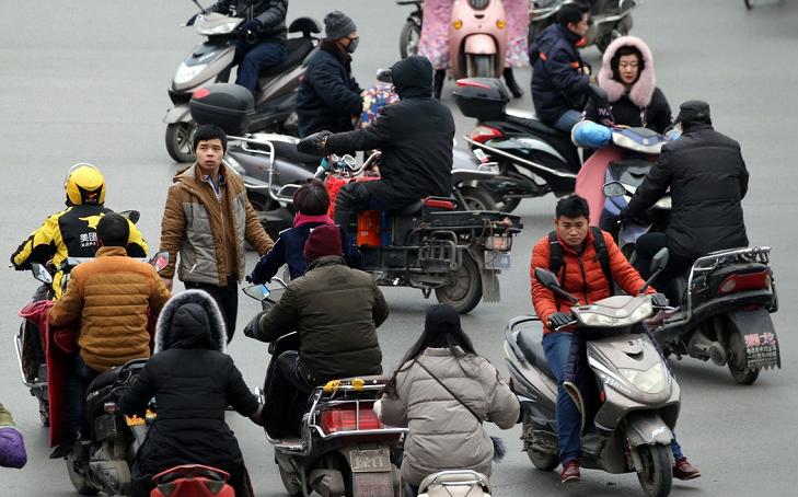 电动电瓶换车多少钱_电动电瓶换车怎么换_电动车换电瓶