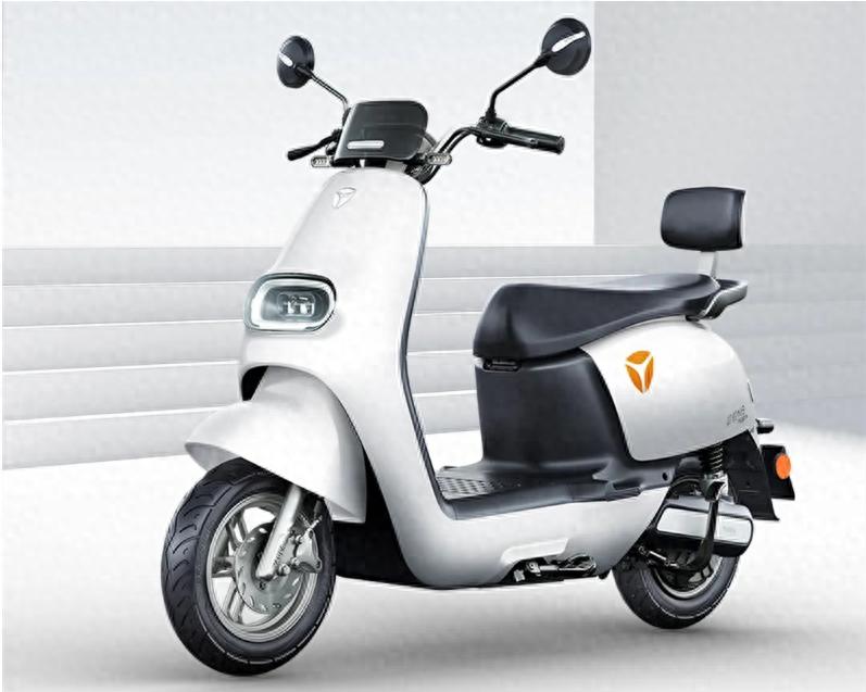 电瓶车换电池_换电瓶可以用多久_机动车换电瓶